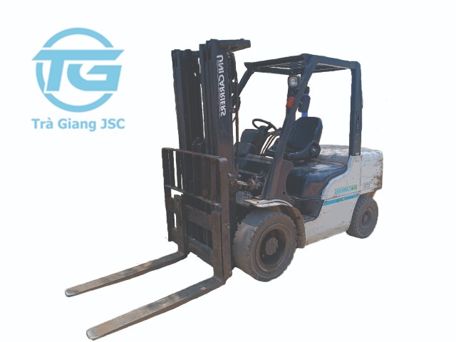 XE NÂNG DẦU UNICARRIERS 3.5 TẤN